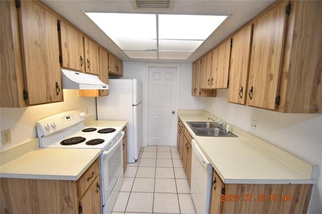 Building Photo - 409 Big Cedar Way