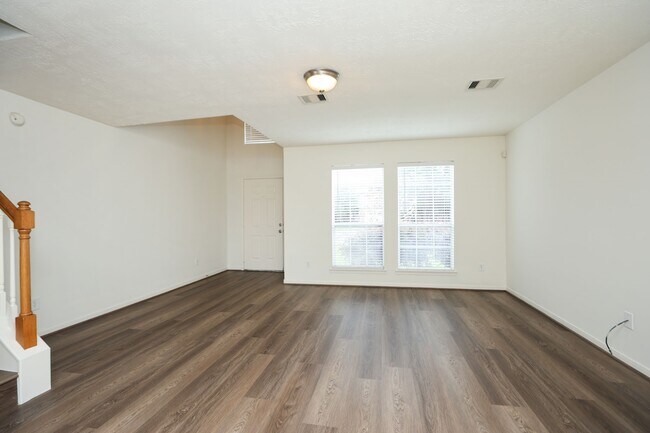 Building Photo - 5007 Creekbridge Ct