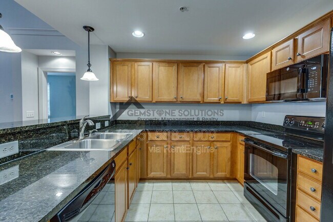 Building Photo - 3201 Aspen Grove Dr