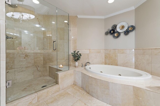 Building Photo - 3630 Gardens Pkwy