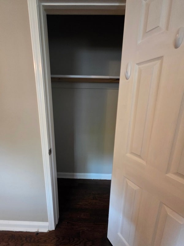 Building Photo - 3659 Ashwood Dr SE