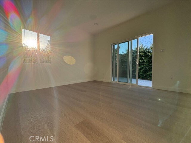 Building Photo - 6635 Vanguard Ave