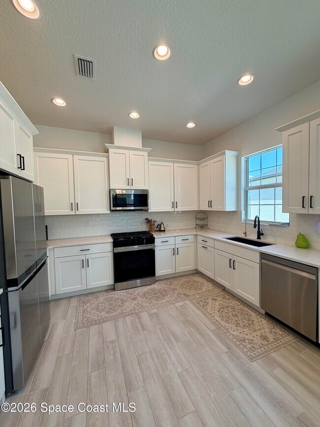 Building Photo - 2245 Reeling Cir