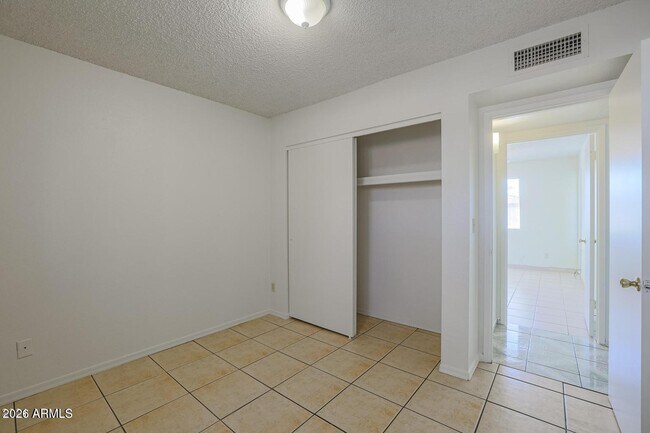 Building Photo - 3020 N 87th Ave