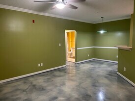 Building Photo - 1103 Walden Park Dr
