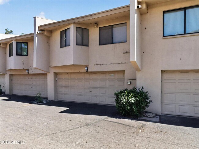 Building Photo - 11444 N 28th Dr