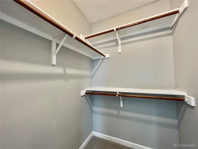 Building Photo - 652 Longfellow Ln