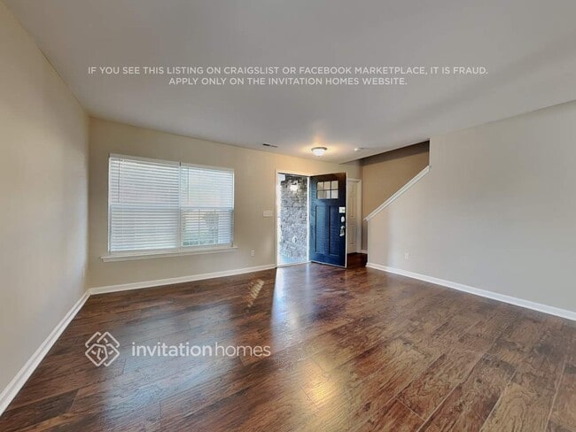 Building Photo - 347 Ashdale Dr