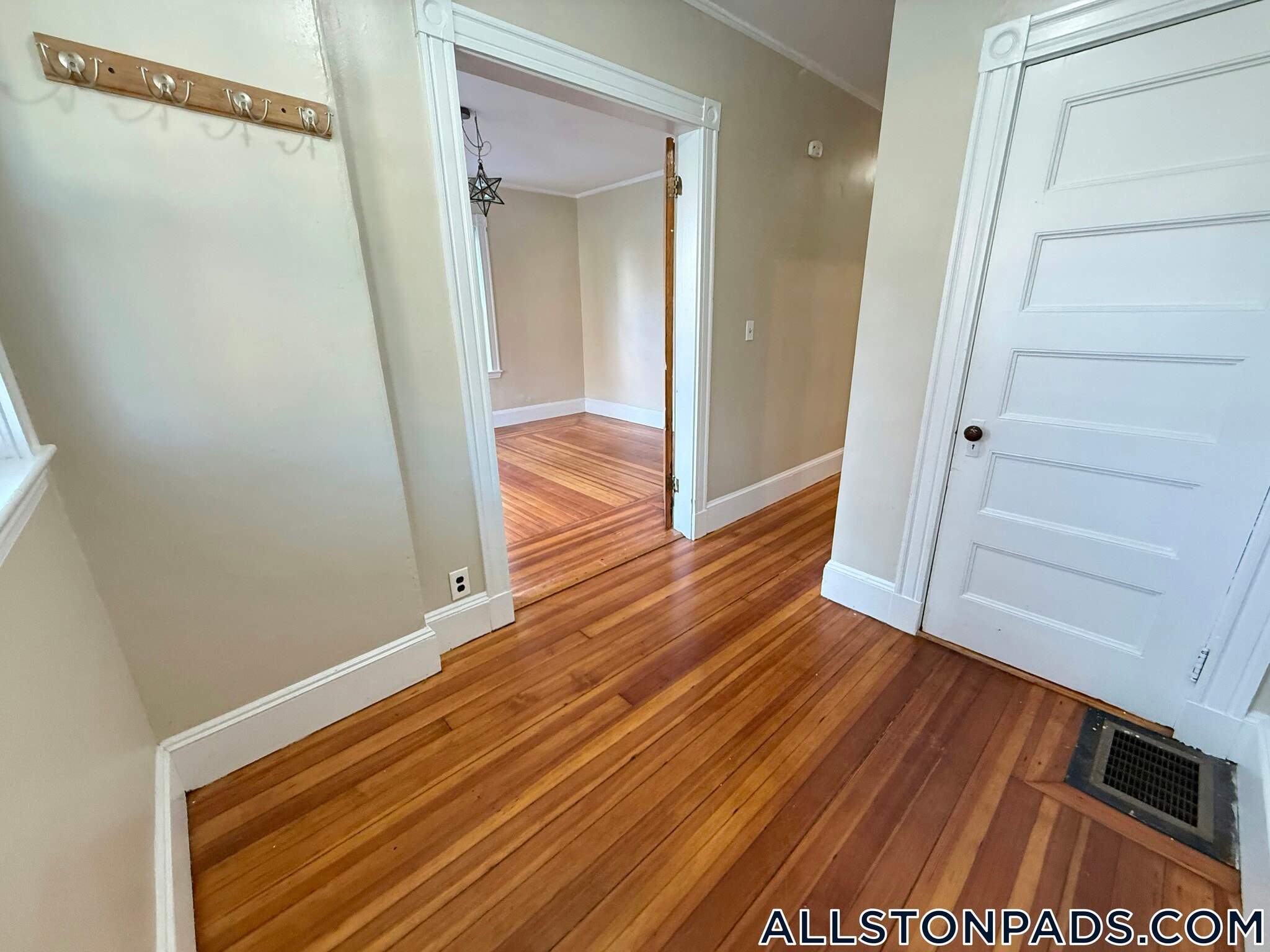 Building Photo - 35 Allston St