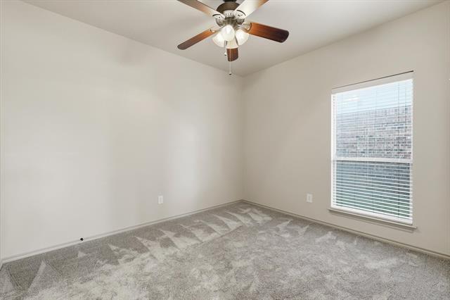 Building Photo - 3228 Buckthorn Ln