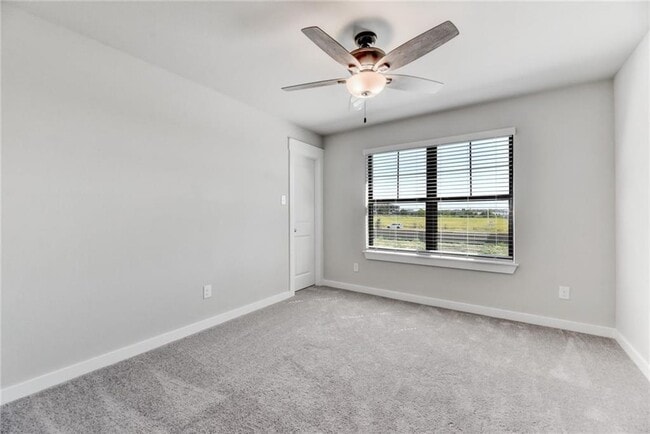 Building Photo - 252 Fieldwood Dr