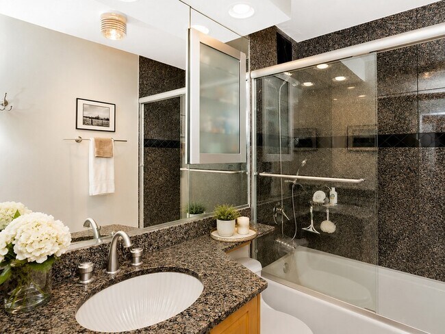 Building Photo - 155 N Harbor Dr