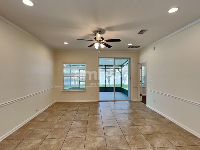 Building Photo - 629 Drysdale Dr