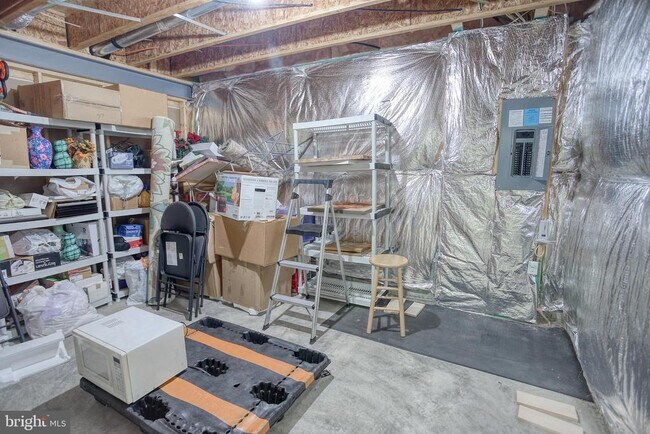 Building Photo - 13336 Redspire Dr