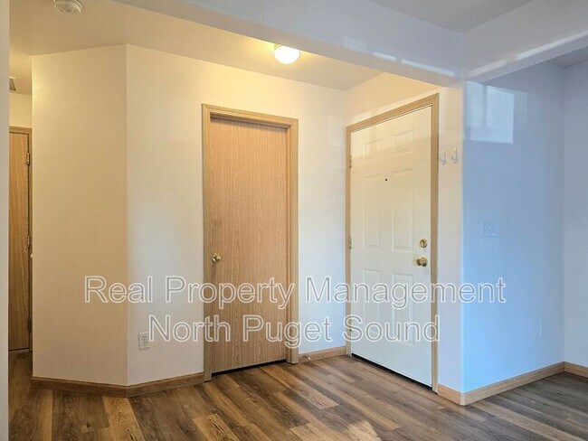 Building Photo - 5328 138th St NE