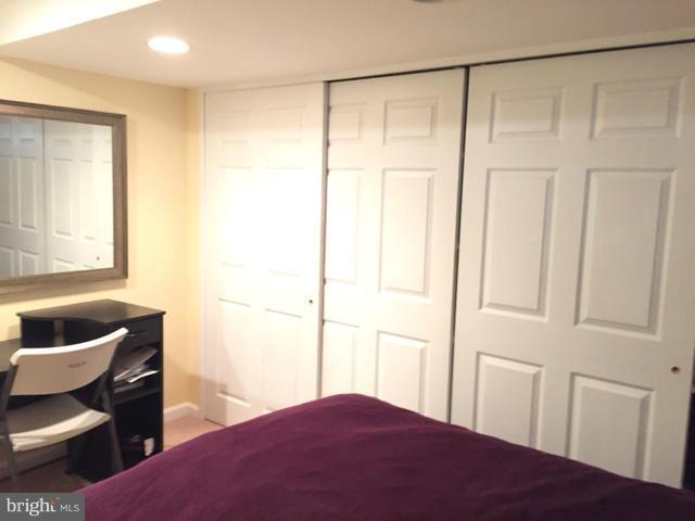 Building Photo - 11125 Hunt Club Dr