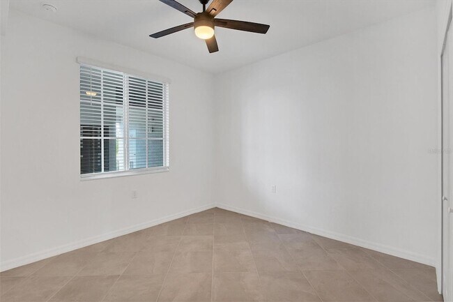 Building Photo - 14161 Heritage Landing Blvd