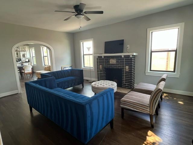 Building Photo - 4920 La Branch St