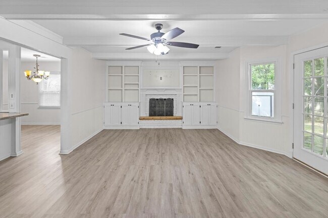 Building Photo - 1696 Hapano Dr