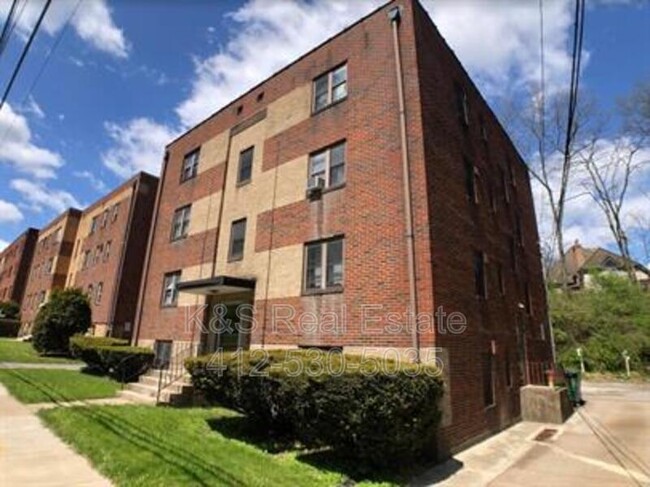 Primary Photo - 115 Mt Lebanon Blvd