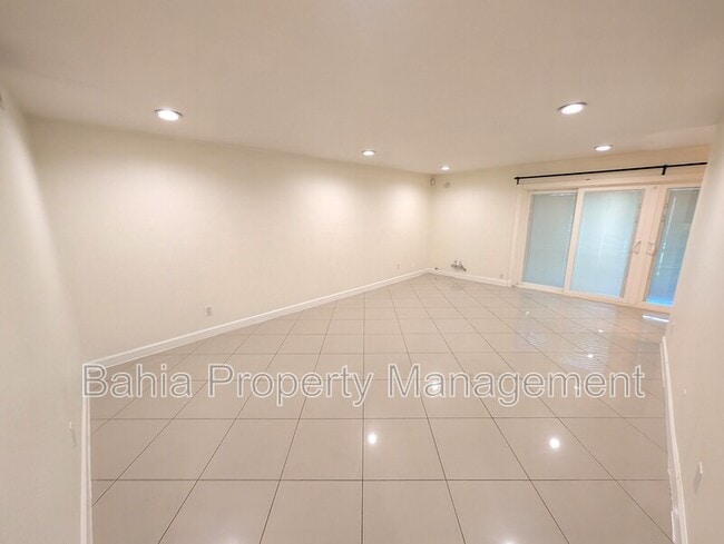 Building Photo - 7512 Dolonita Dr