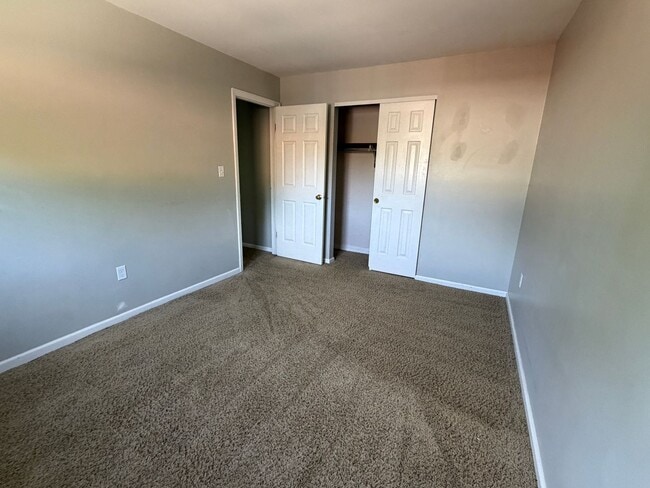 Building Photo - 1306 Black Forest Dr