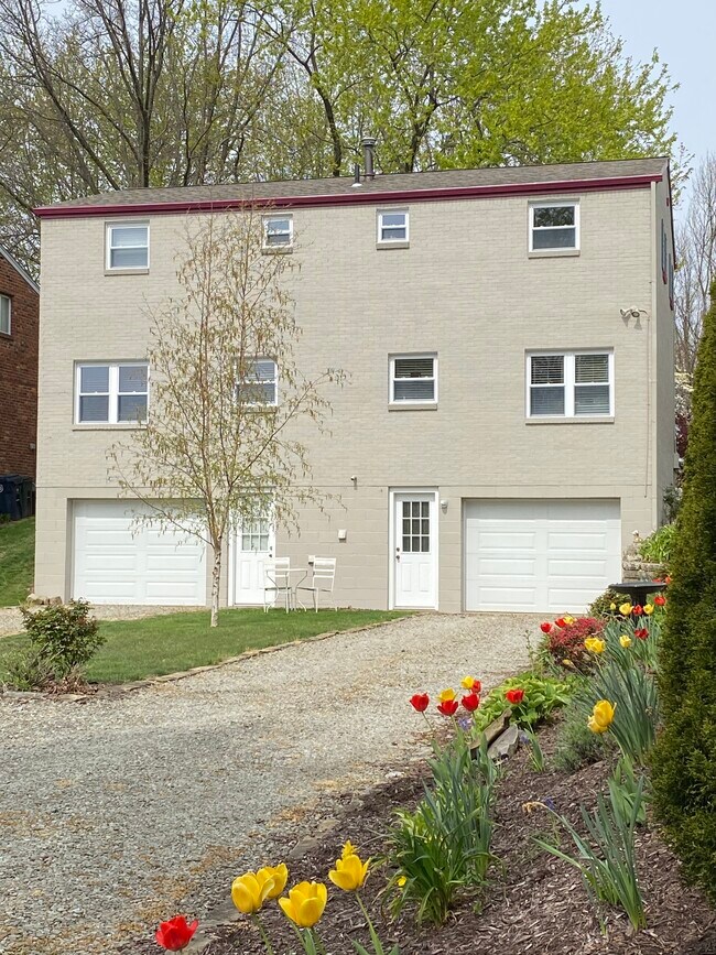 20 Theodore Dr 20 Theodore Dr PA 15644 Apartment Finder