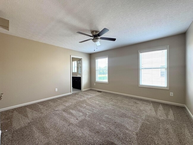 Building Photo - 1166 Lenox Ct
