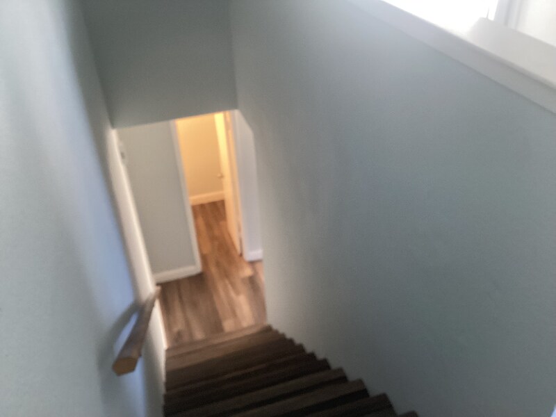 Building Photo - 7512 Chapin Rd