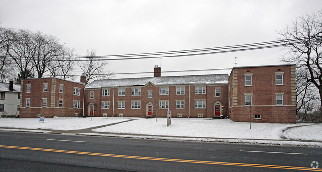 Primary Photo - The Suites On North Main