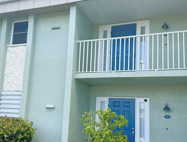 Building Photo - 1400 Mineo Dr