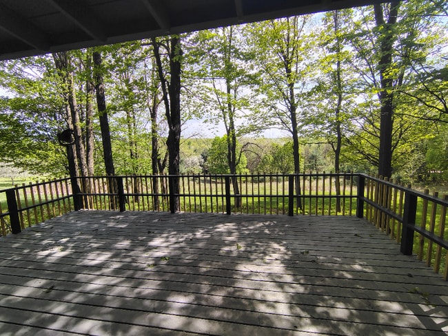 Building Photo - 156051 Restlawn Rd