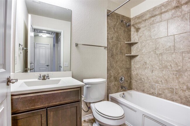 Building Photo - 3605 Alpine Autumn Dr