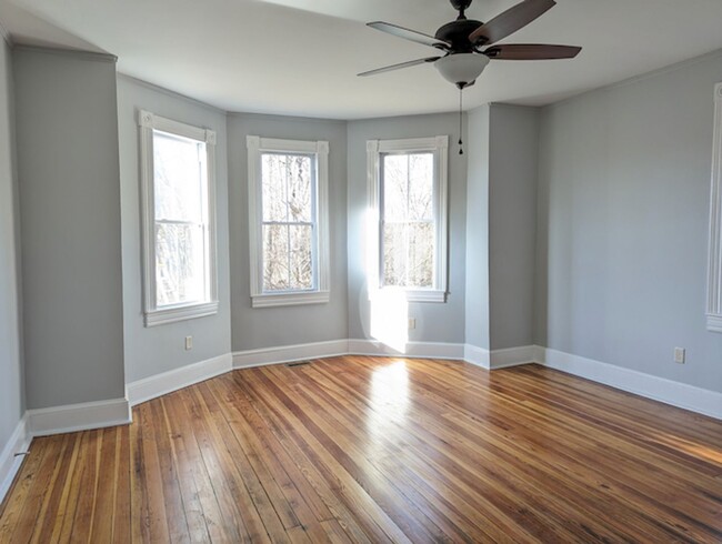 Building Photo - Beautifully Restored Home in Clarke County