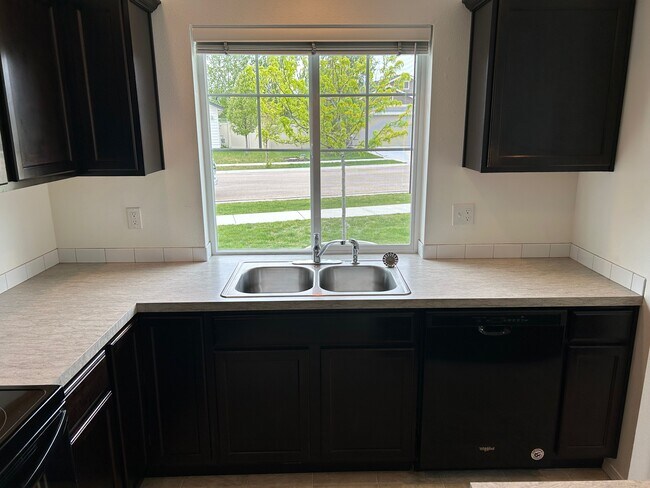 Building Photo - 11416 W Colorado River St