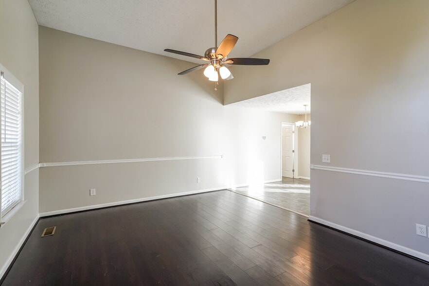 Building Photo - 7109 Beard Ct