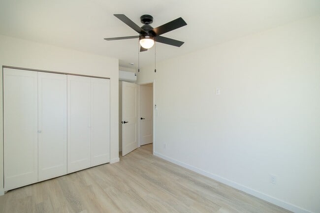 Building Photo - Beautifully New Built 2 Bed/1 Bath Home In...