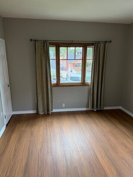 Building Photo - 302 N Gertruda Ave