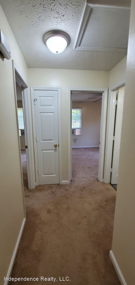 Building Photo - 2 br, 1 bath House - 89 Toll House Rd