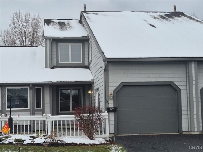 Primary Photo - 100 Midlake Cir