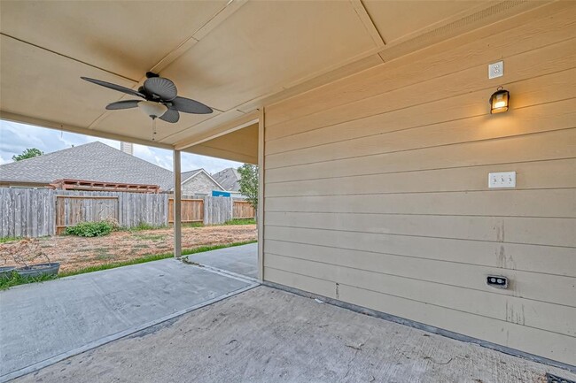 Building Photo - 16942 Langham Crossing Ln