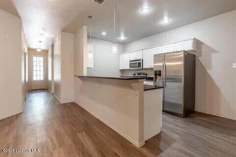 Building Photo - 2127 10th St