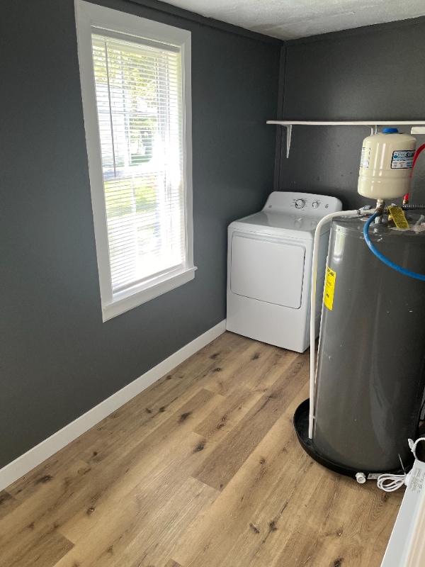 Building Photo - 2409 Perkins Dr