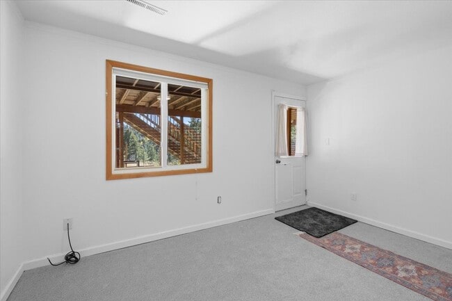 Building Photo - 22036 Cook Ln