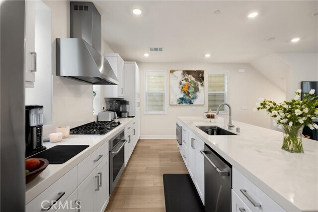 Building Photo - 26 Crown Point Dr