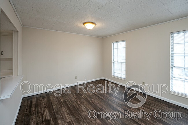 Building Photo - 1507 7th Ave