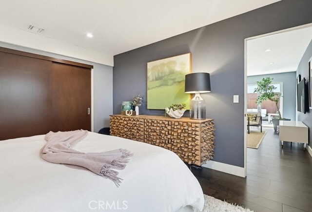 Building Photo - 6713 E Ocean Blvd