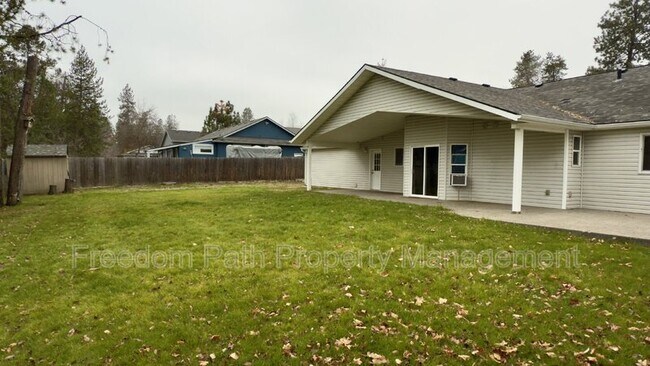 Building Photo - 1181 Elderberry Cir