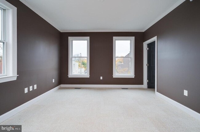 Building Photo - 1020 Penn St