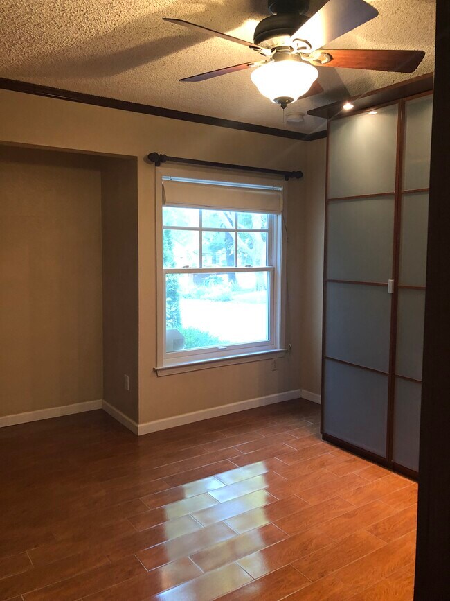 3rd bedroom with custom closets - 5930 Long Acres Ct